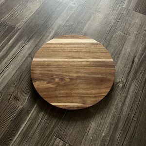 Wooden Round Serving Board - Brown Acacia Style